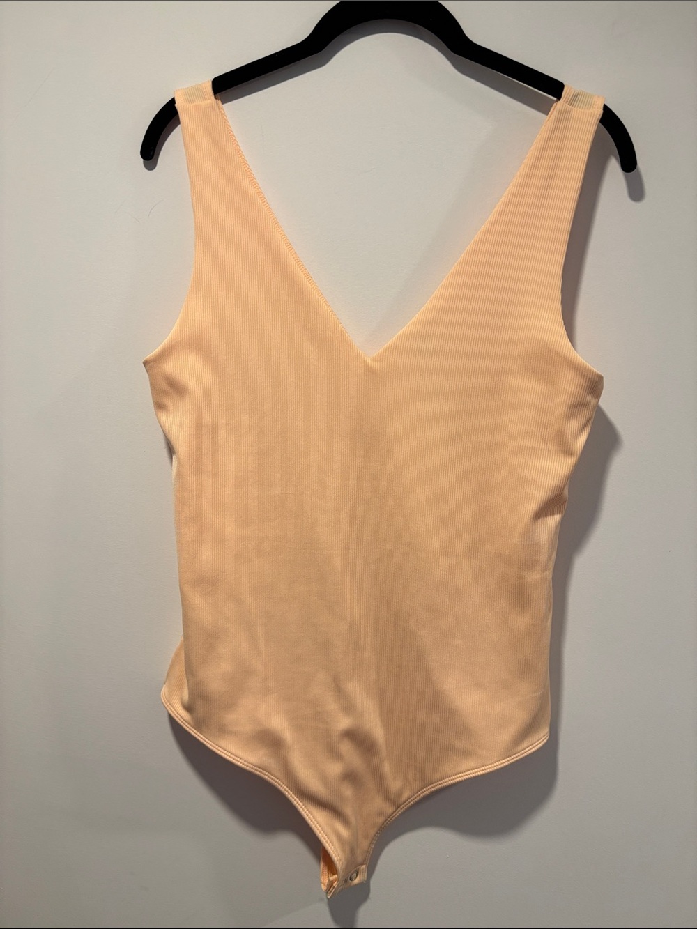 Express Peach V-Neck Ribbed Sleeveless Bodysuit